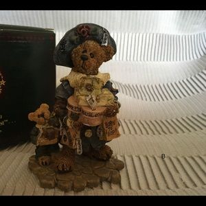 Boyd’s Bears Grace & Jonathan